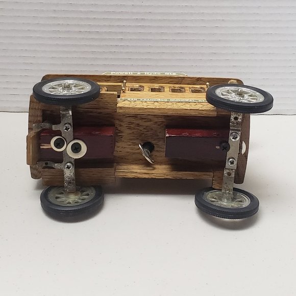 San Francisco Musical Wooden Trolley - Picture 9 of 10